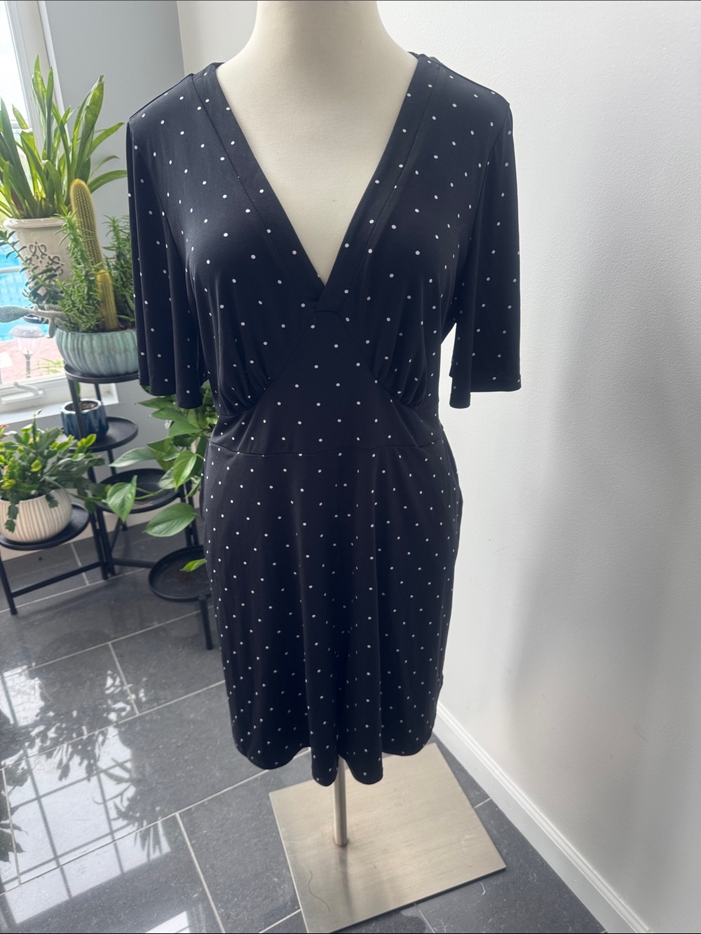 Torrid Black Polka Dot V-Neck Women’s Romper